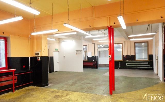 Hala/magazyn Józefów. Zdjęcie 3