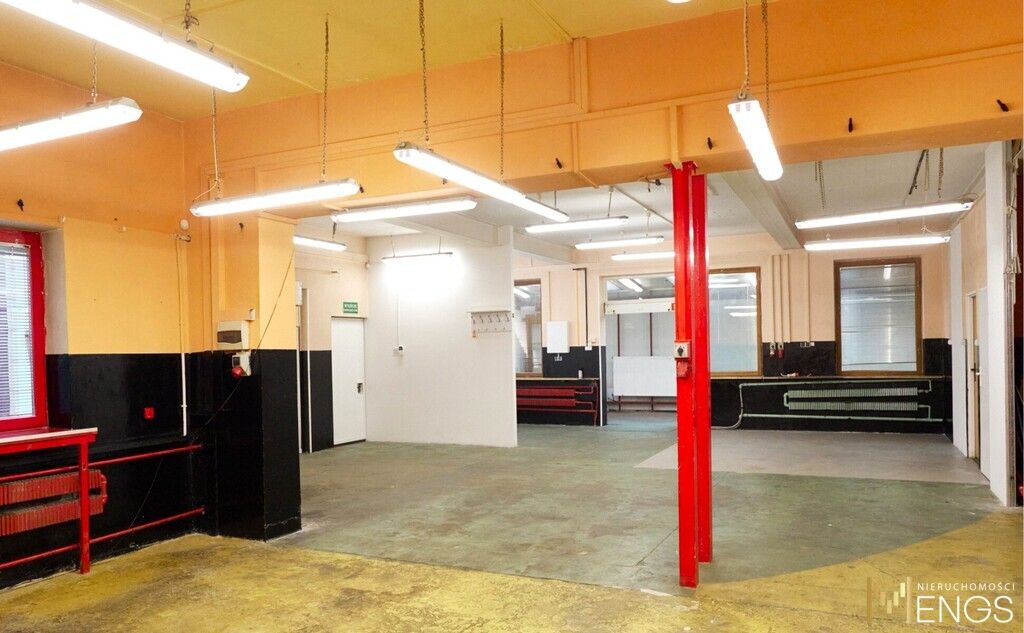 Hala/magazyn Józefów. Zdjęcie 3