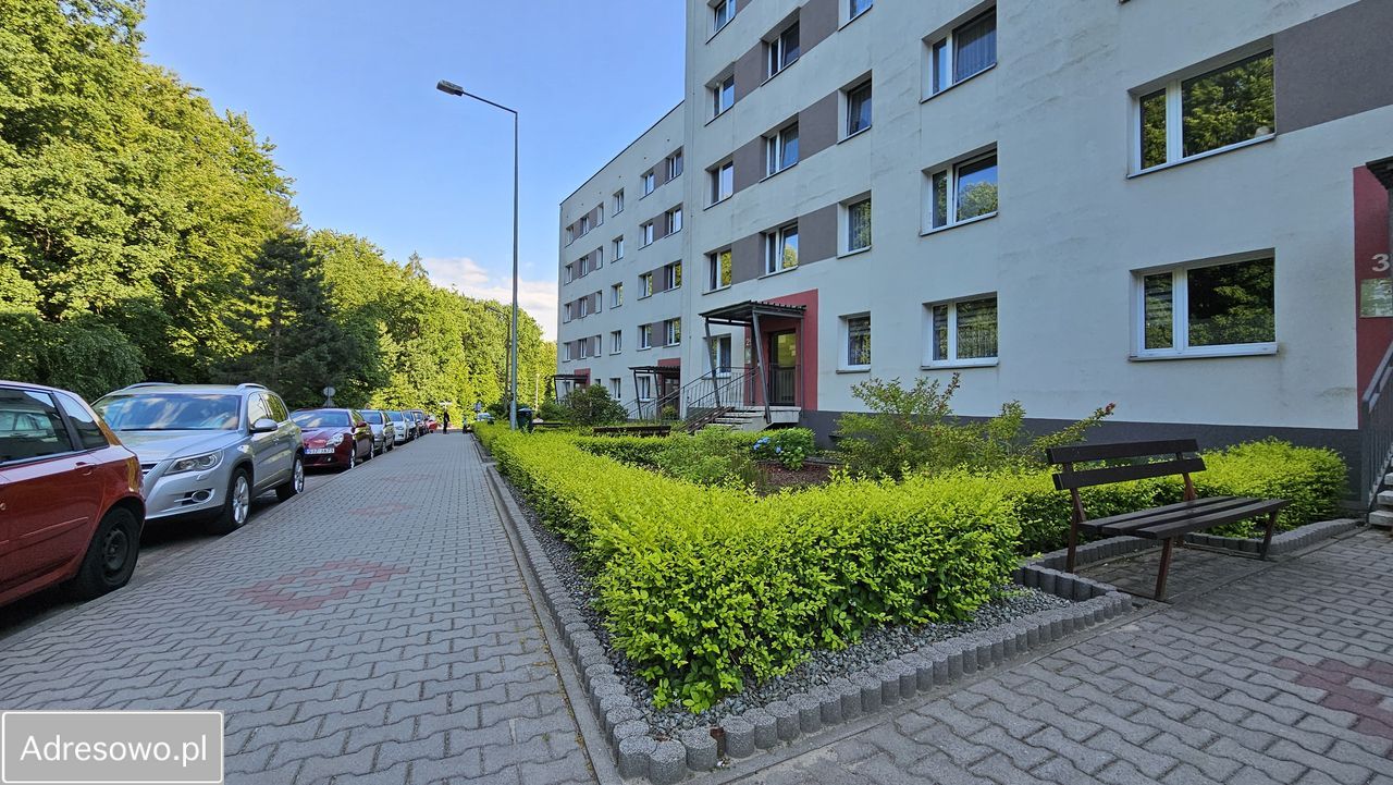 Mieszkanie 3-pokojowe Jastrzębie-Zdrój, ul. Janusza Kusocińskiego. Zdjęcie 3