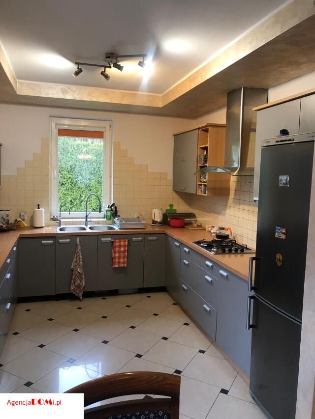 dom wolnostojący, 5 pokoi Błonie. Zdjęcie 11