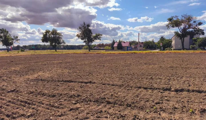 Działka budowlana Wólka