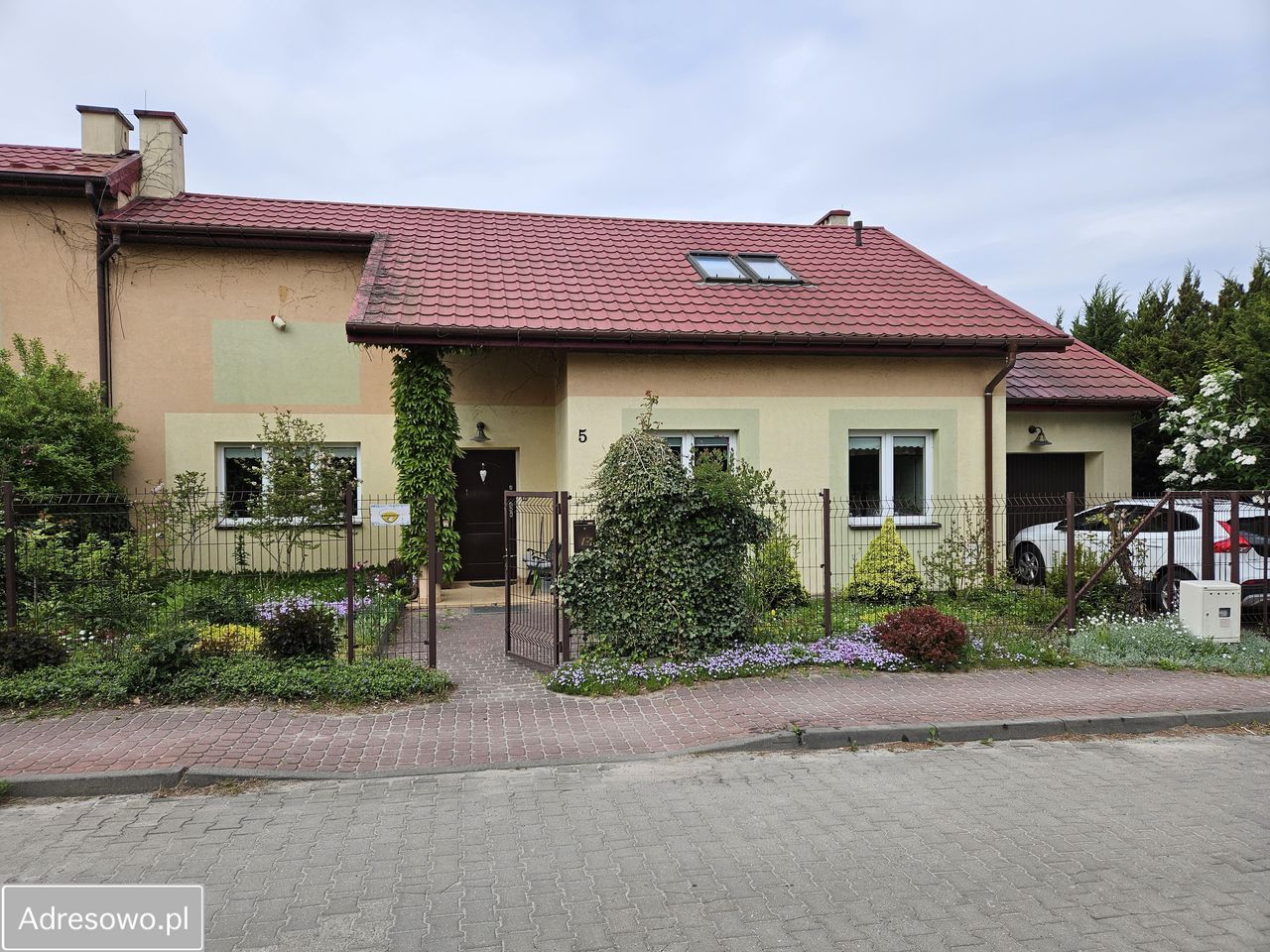 dom szeregowy, 5 pokoi Zgierz, ul. Milenijna. Zdjęcie 1