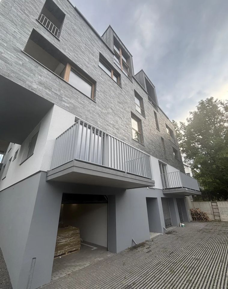 Mieszkanie 2-pokojowe Poznań Nowe Miasto, ul. Główna. Zdjęcie 1
