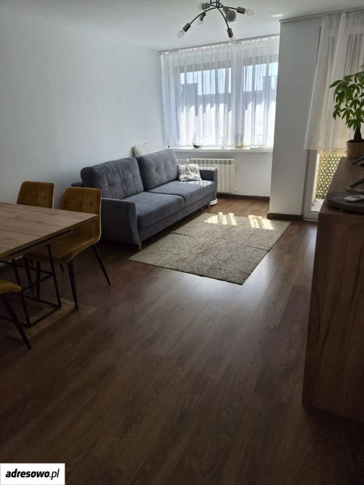 Mieszkanie 3-pokojowe Kędzierzyn-Koźle. Zdjęcie 1