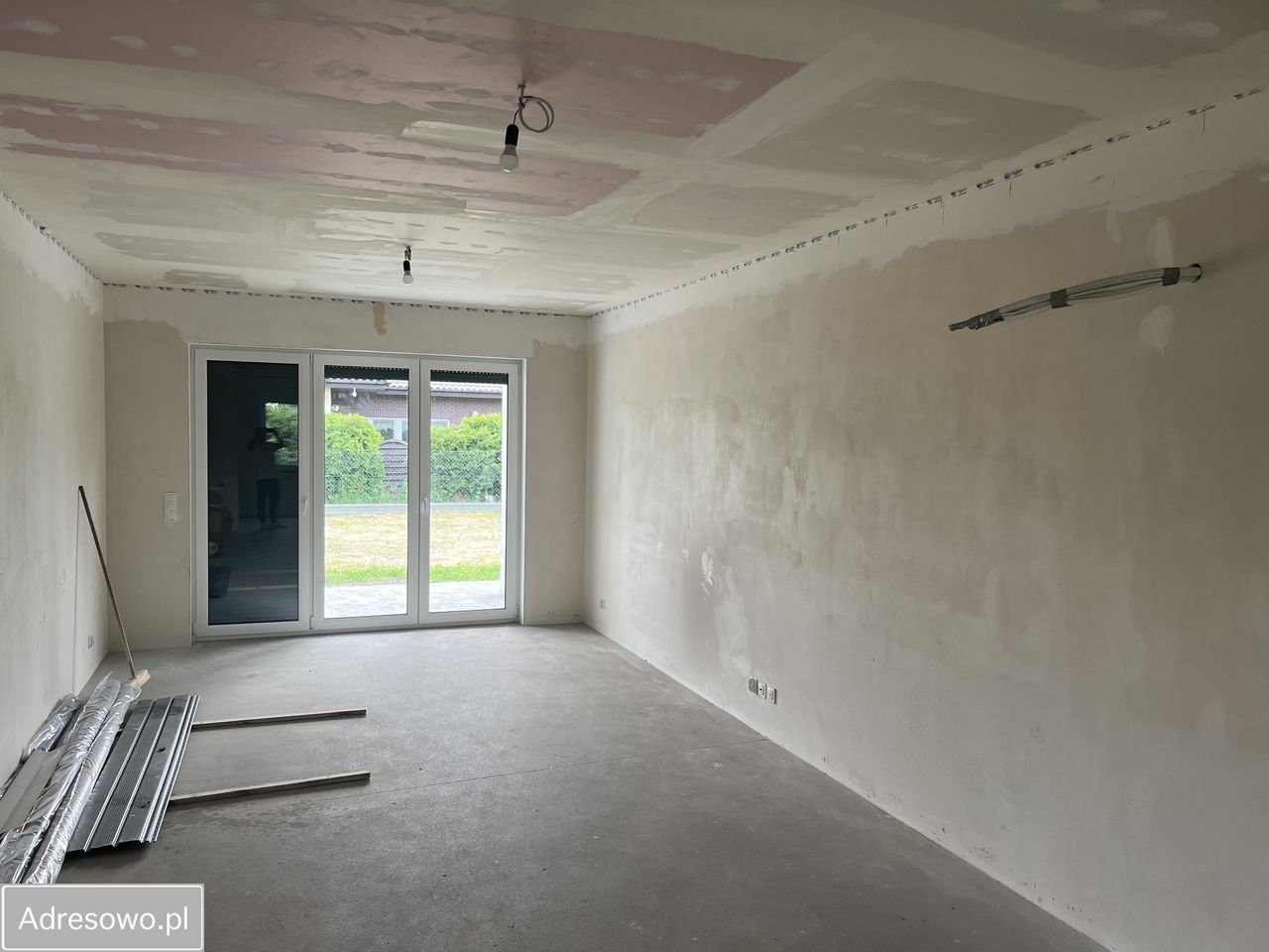 dom wolnostojący, 4 pokoje Łochowice, ul. Sokola. Zdjęcie 11