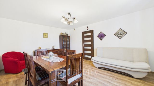 dom wolnostojący, 5 pokoi Wola Przybysławska. Zdjęcie 2