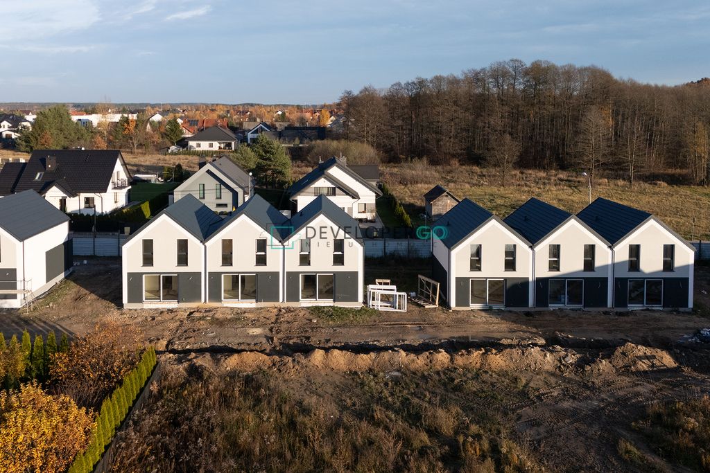 dom szeregowy, 4 pokoje Białystok Dojlidy Górne, ul. Milowa. Zdjęcie 2