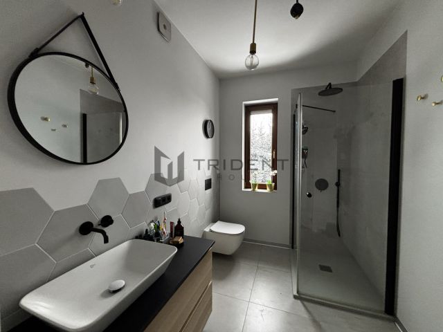 dom szeregowy, 5 pokoi Piaseczno. Zdjęcie 10