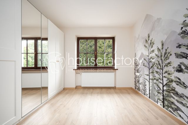 Mieszkanie 5-pokojowe Łódź Bałuty, ul. gen. Antoniego Jeziorańskiego. Zdjęcie 10