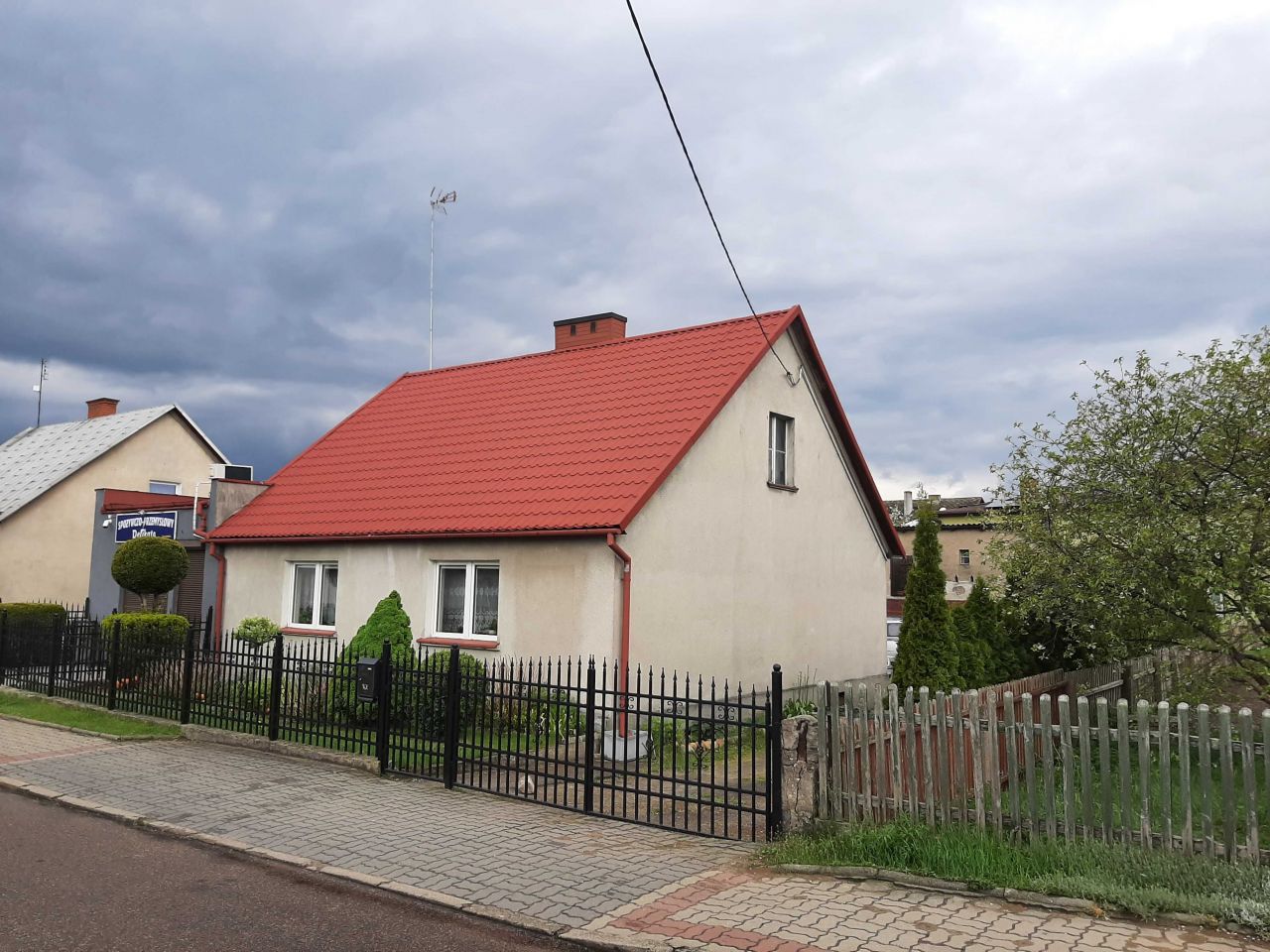 dom wolnostojący, 3 pokoje Rybno, ul. Kolejowa. Zdjęcie 3