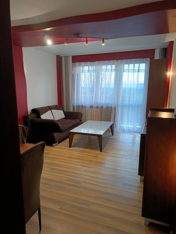 Mieszkanie 3-pokojowe Łódź Polesie, ul. Cypriana Kamila Norwida. Zdjęcie 1