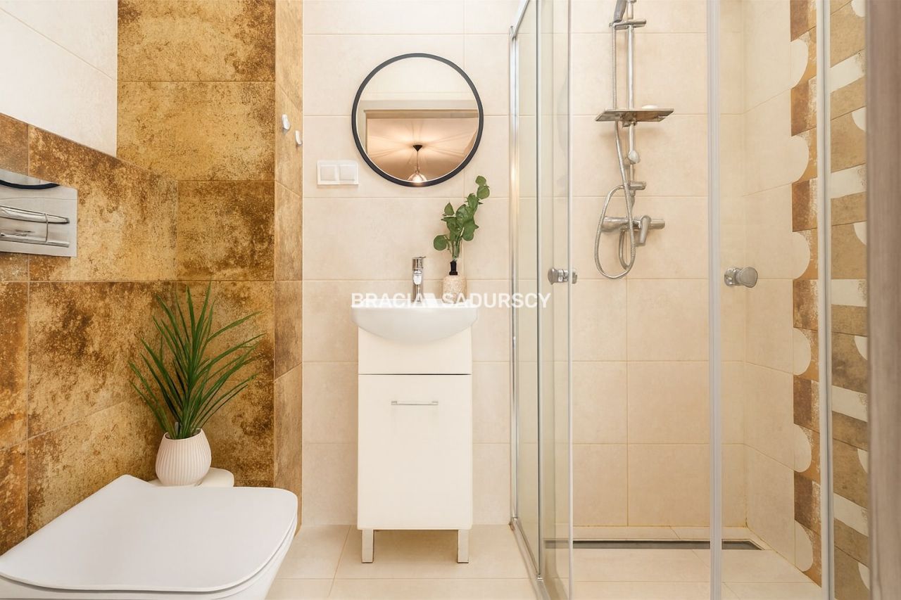 Mieszkanie 4-pokojowe Kraków Podgórze Duchackie, ul. Przyjaźni Polsko-Węgierskiej. Zdjęcie 9