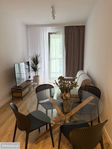 Mieszkanie 3-pokojowe Warszawa Wilanów, al. Rzeczypospolitej. Zdjęcie 1