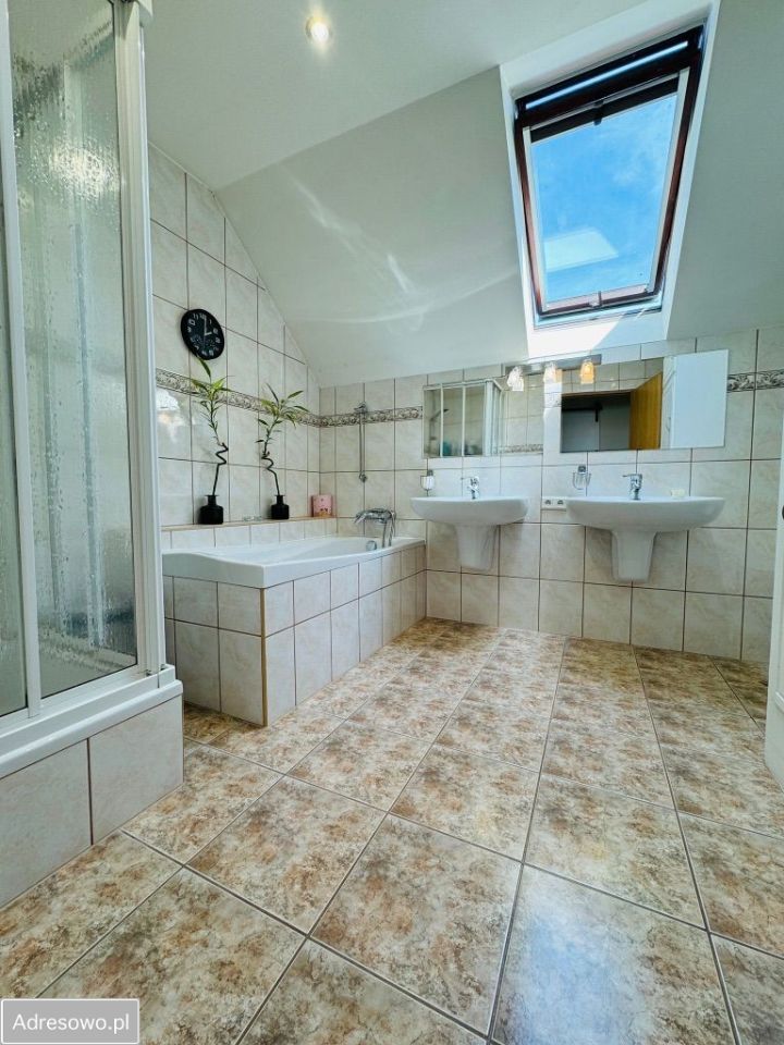 dom wolnostojący, 9 pokoi Żory. Zdjęcie 13