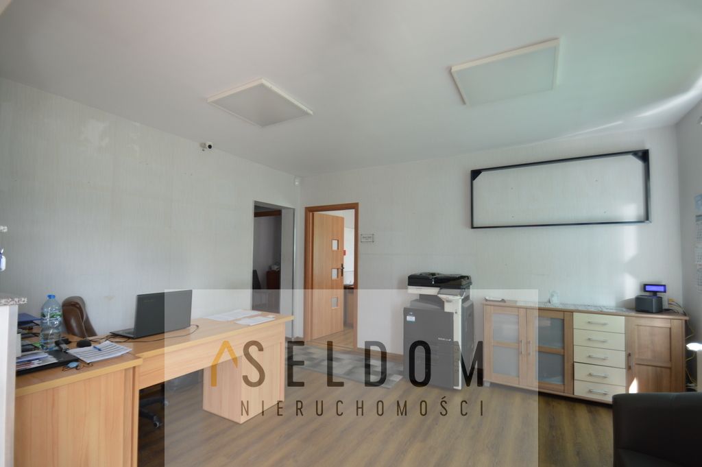 Hala/magazyn Stare Siołkowice. Zdjęcie 10