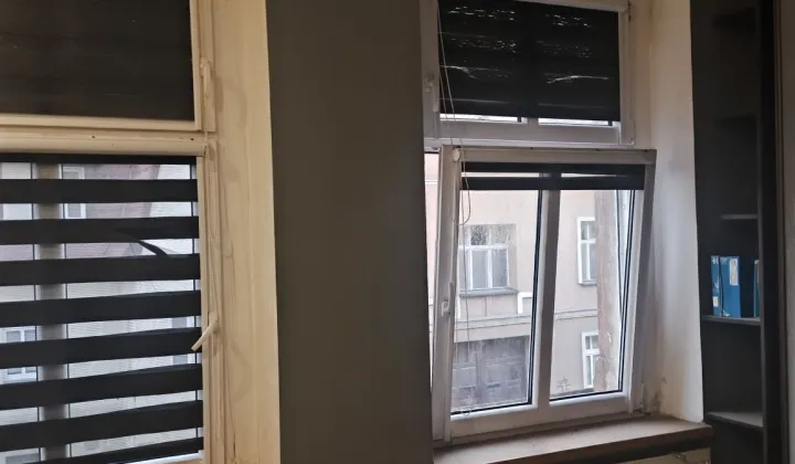 Mieszkanie 1-pokojowe Trzebnica, ul. ks. Dziekana Wawrzyńca Bochenka