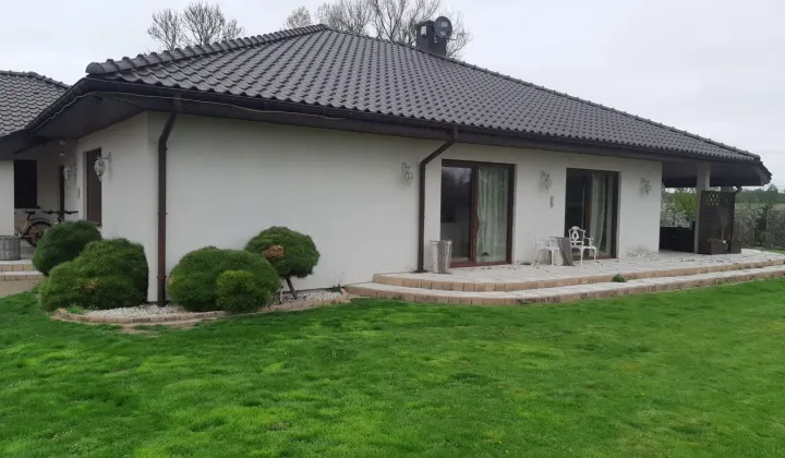 dom wolnostojący, 5 pokoi Lisiec Wielki