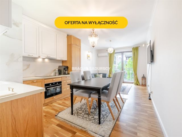 Mieszkanie 4-pokojowe Kraków Mistrzejowice, os. Bohaterów Września. Zdjęcie 1
