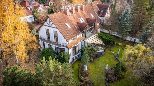 dom wolnostojący, 8 pokoi Hornówek, ul. Piaskowa. Zdjęcie 1