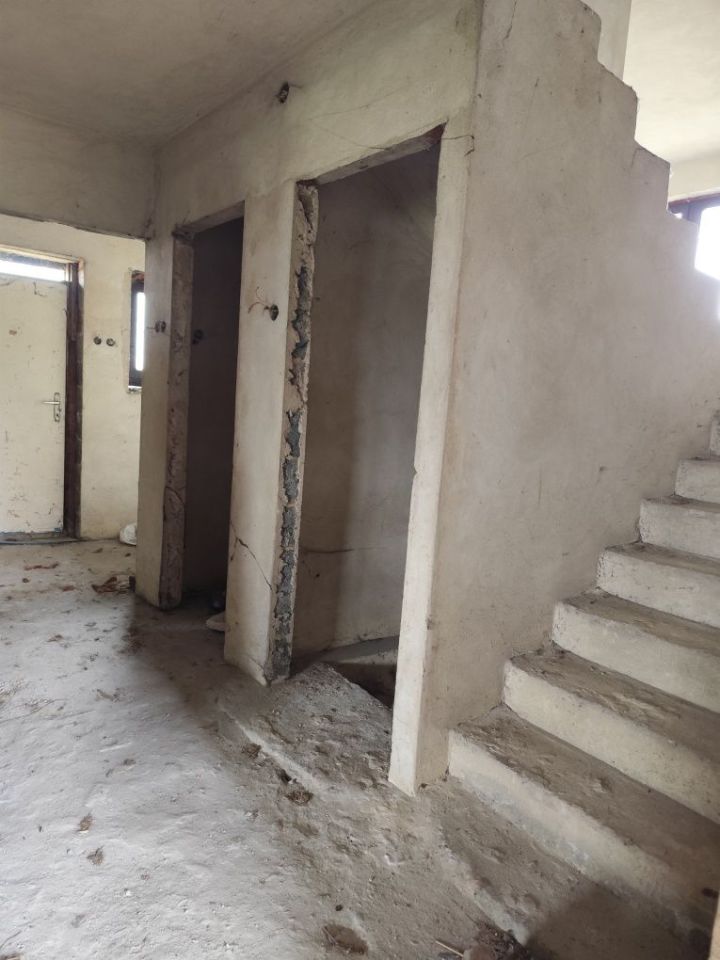 dom wolnostojący, 6 pokoi Poręba. Zdjęcie 5