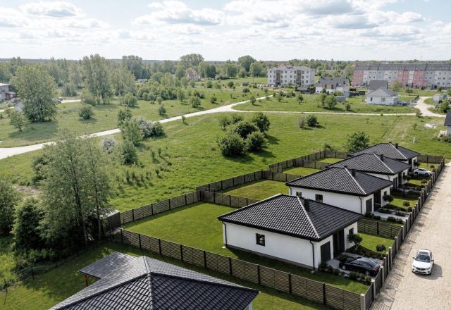 dom wolnostojący, 4 pokoje Brzezie k. Sulechowa, os. gen. Józefa Bema. Zdjęcie 1