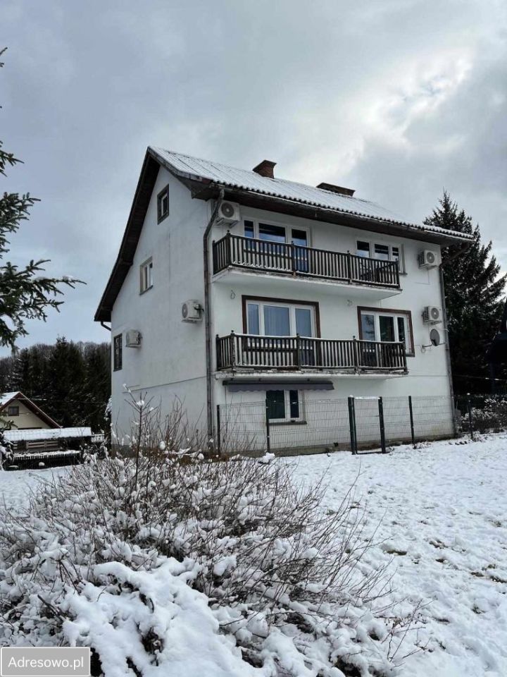 dom wolnostojący, 7 pokoi Solina