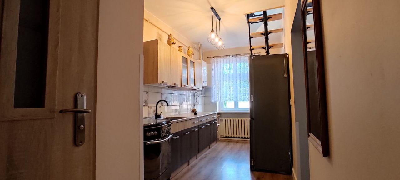 Mieszkanie 2-pokojowe Sulechów, pl. Ratuszowy. Zdjęcie 3