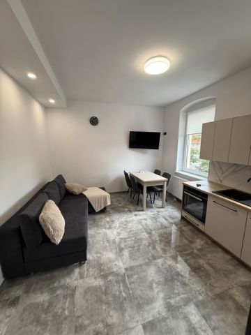 Mieszkanie 2-pokojowe Żary, ul. Broni Pancernej. Zdjęcie 1