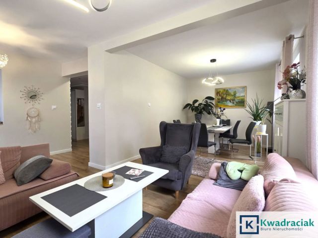 dom wolnostojący, 5 pokoi Zahutyń. Zdjęcie 6