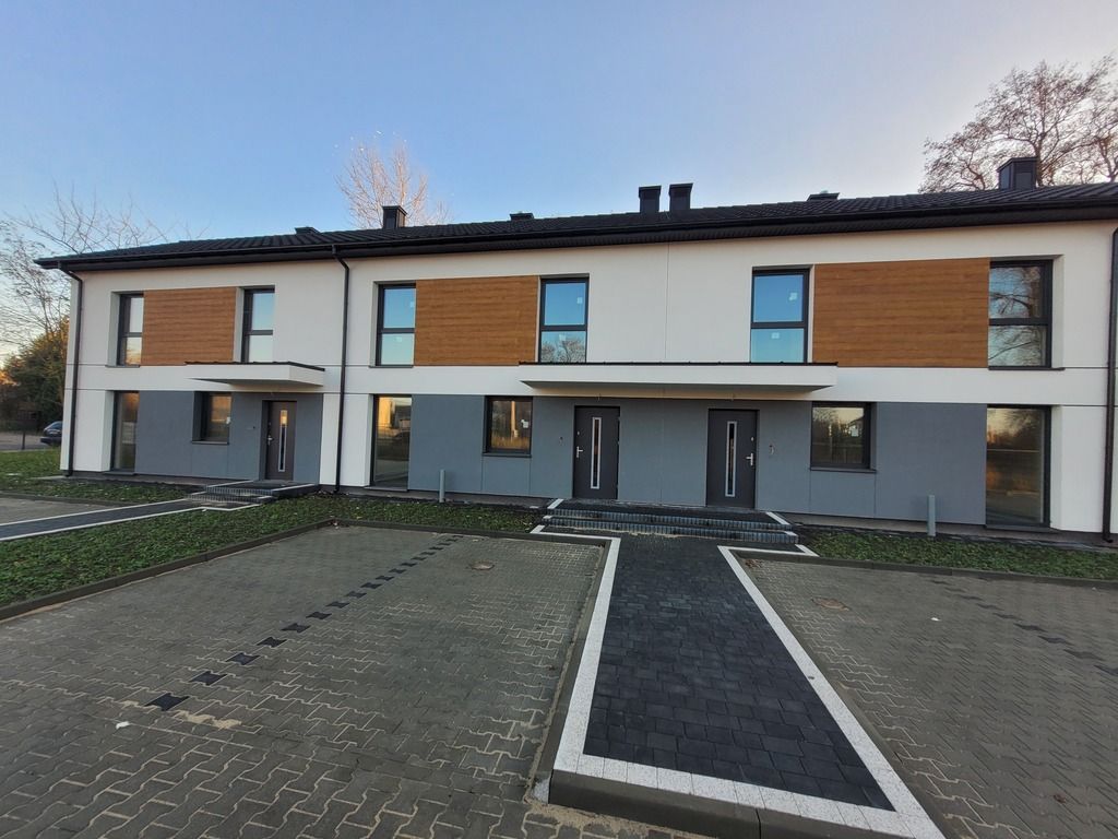 dom szeregowy, 4 pokoje Tarczyn. Zdjęcie 2