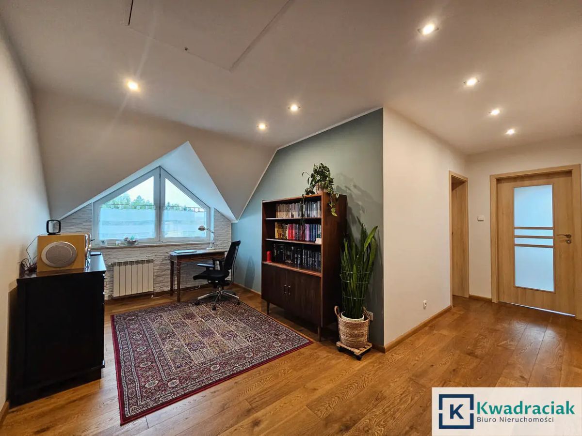 dom wolnostojący, 4 pokoje Krosno Krościenko Niżne. Zdjęcie 3