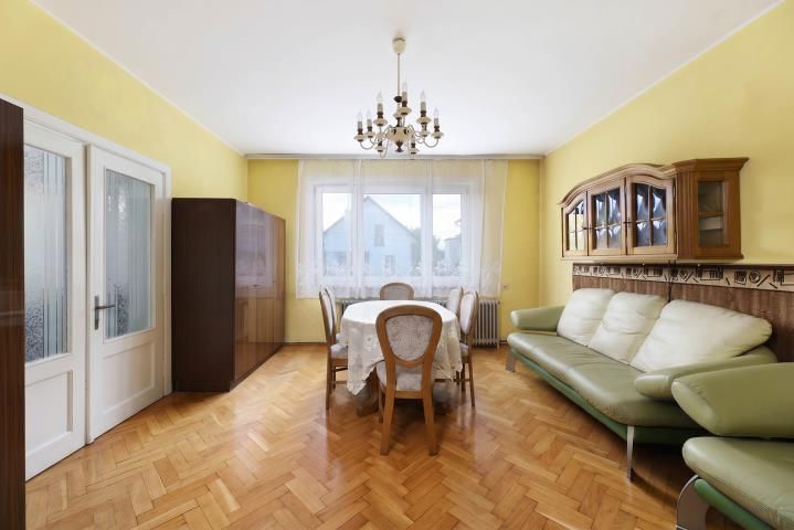 dom wolnostojący, 6 pokoi Czechowice-Dziedzice, ul. Brzozowa. Zdjęcie 15