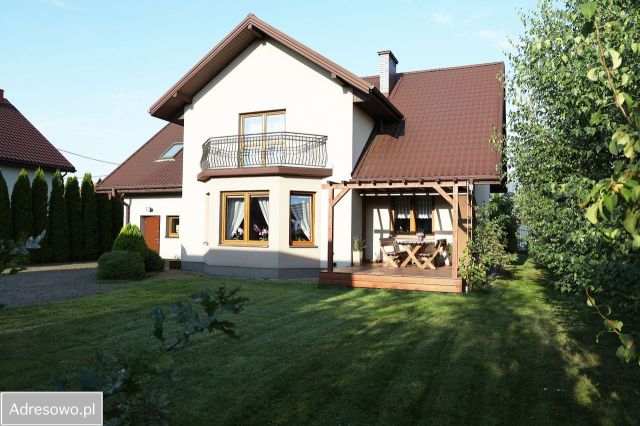dom wolnostojący, 5 pokoi Mrozy. Zdjęcie 1