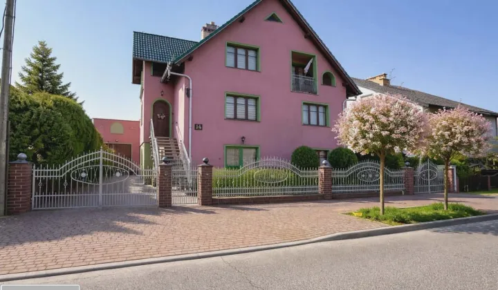 dom wolnostojący, 9 pokoi Brzezie k. Sulechowa