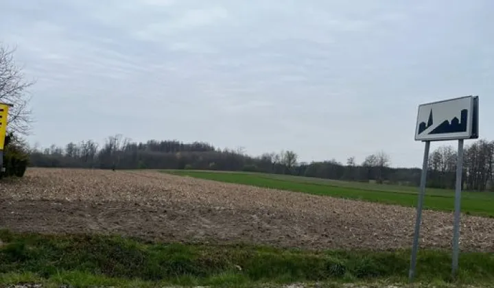 Działka budowlana Trzcinica Wołowska