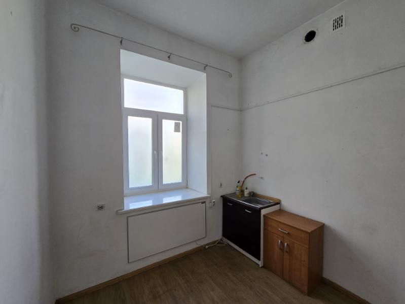 Lokal Radom Obozisko, ul. Andrzeja Struga. Zdjęcie 5
