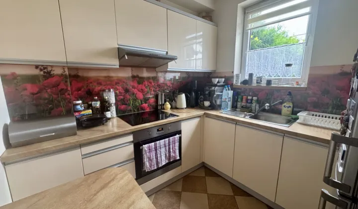 Mieszkanie 3-pokojowe Warszawa Wawer, ul. Pod Brzozami