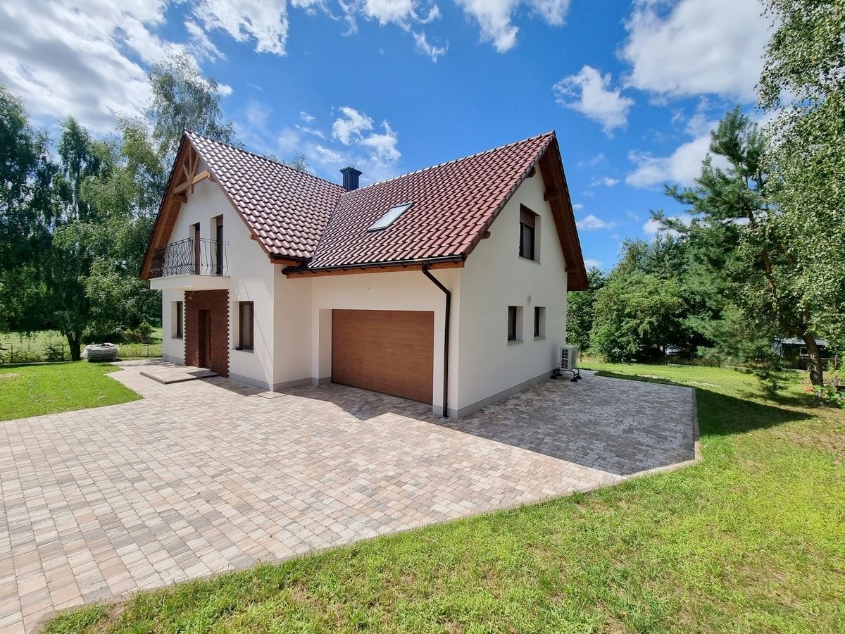 dom wolnostojący, 6 pokoi Bagno. Zdjęcie 2
