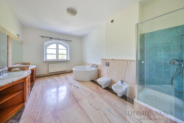 dom wolnostojący, 11 pokoi Warszawa Wilanów, ul. Syta. Zdjęcie 20