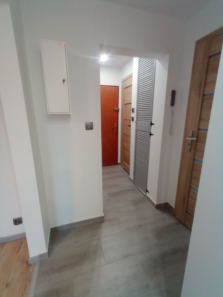 Mieszkanie 2-pokojowe Bielsko-Biała. Zdjęcie 3