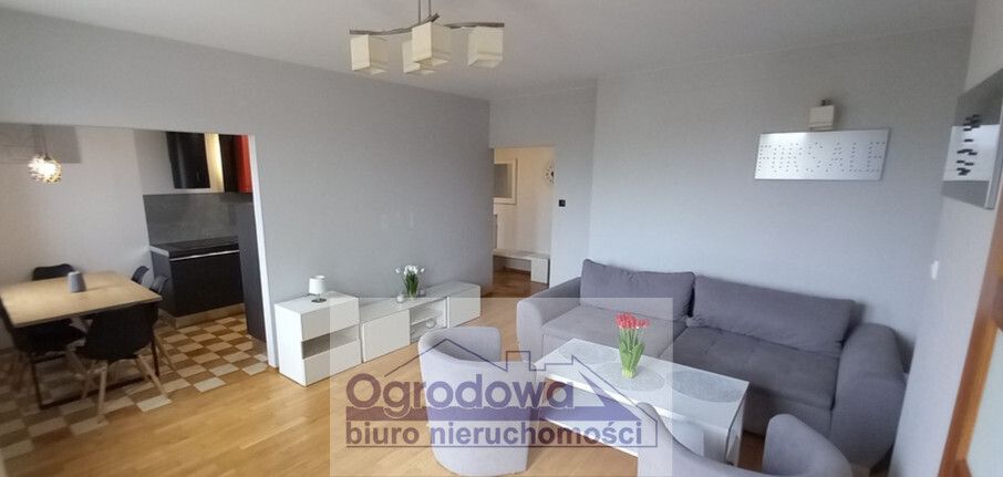 Mieszkanie 3-pokojowe Warszawa Wesoła, ul. Jeździecka. Zdjęcie 16