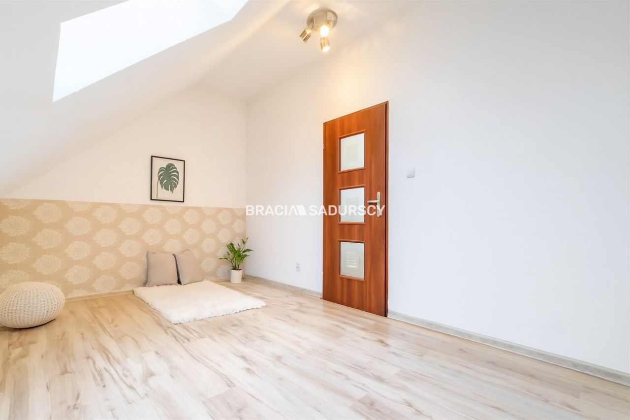 dom wolnostojący, 5 pokoi Węgrzce Wielkie. Zdjęcie 14