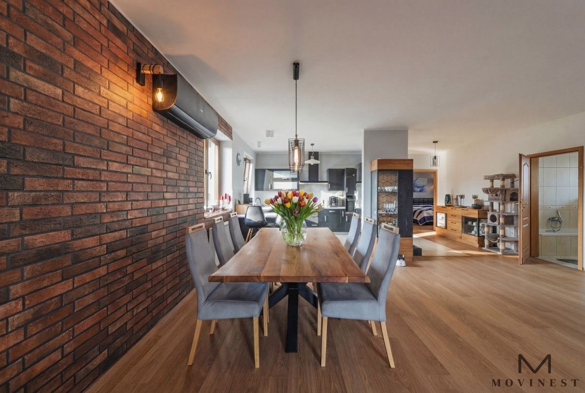 dom wolnostojący, 4 pokoje Biskupice. Zdjęcie 2