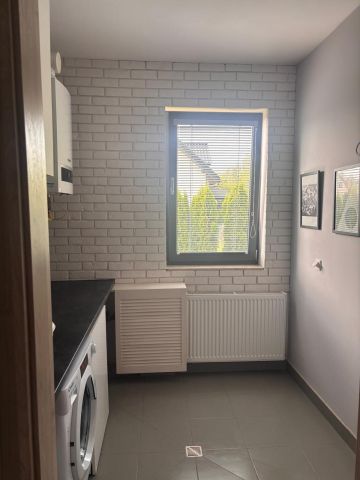 dom wolnostojący, 4 pokoje Prawiedniki, Prawiedniki. Zdjęcie 8