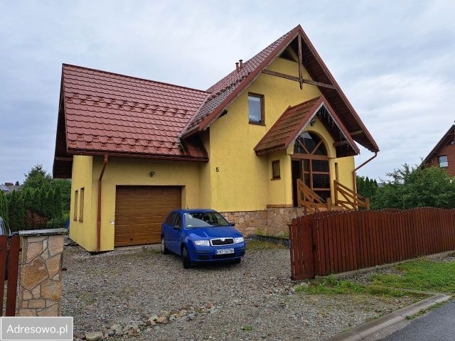 dom wolnostojący, 5 pokoi Łopuszna. Zdjęcie 1