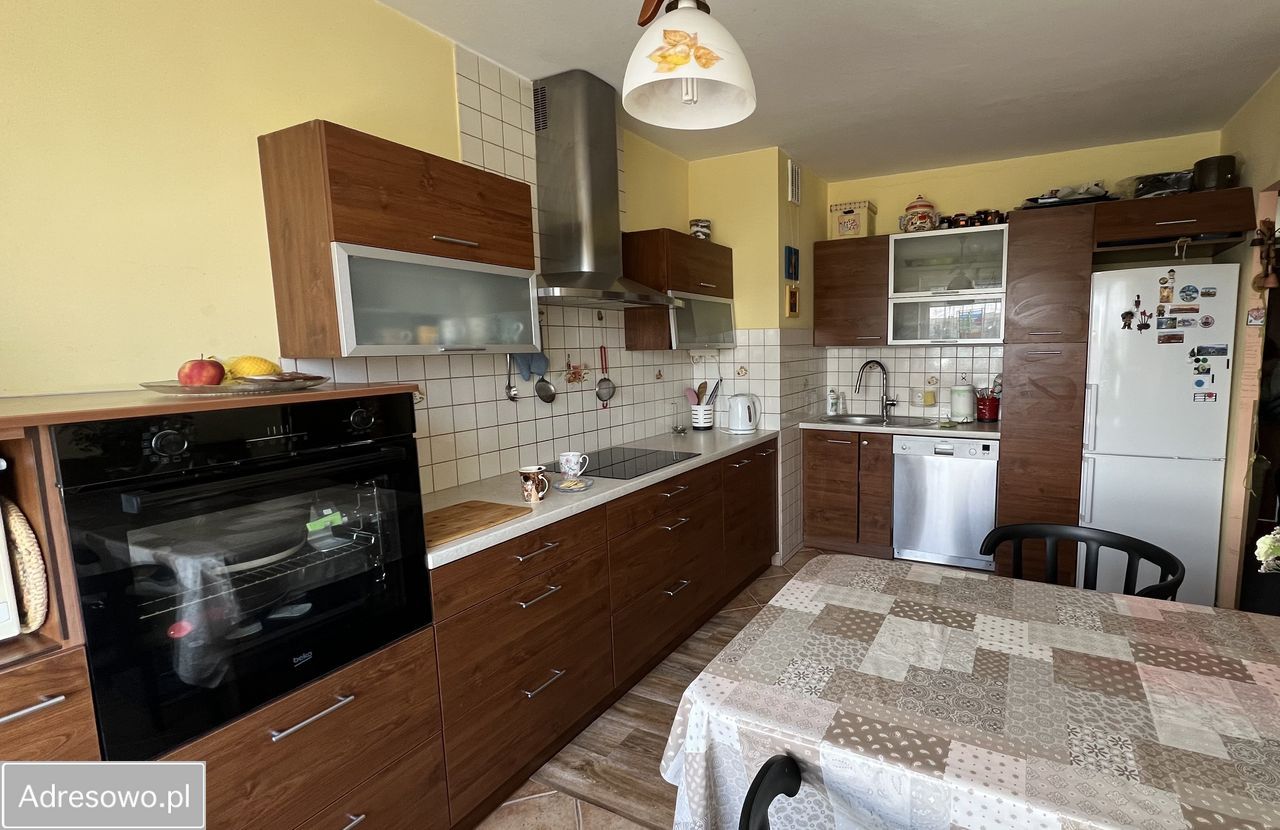 Mieszkanie 4-pokojowe Nysa, ul. Stanisława Wasylewskiego. Zdjęcie 3