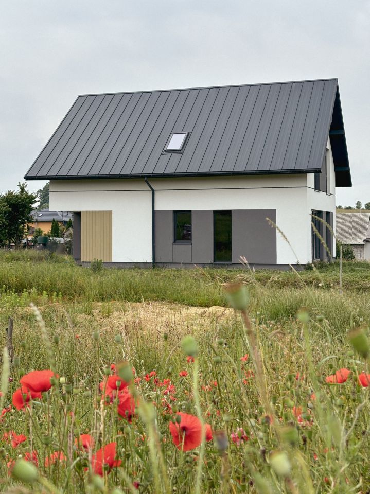 dom wolnostojący, 5 pokoi Lgota Wolbromska. Zdjęcie 3