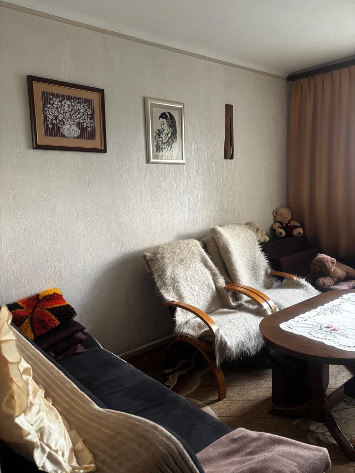 dom wolnostojący, 3 pokoje Oficjałów. Zdjęcie 14