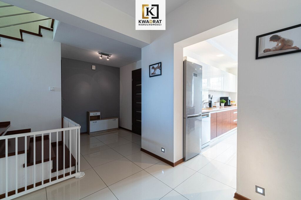 dom wolnostojący, 6 pokoi Barcząca. Zdjęcie 11