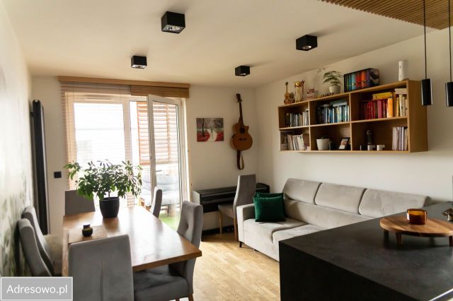 Mieszkanie 3-pokojowe Turka, ul. Zawilcowa. Zdjęcie 1